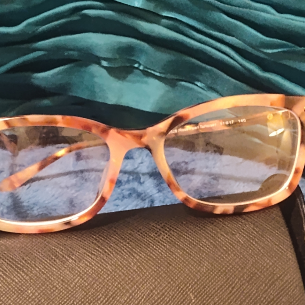 Tortoise Shell Cat Eye Glasses
